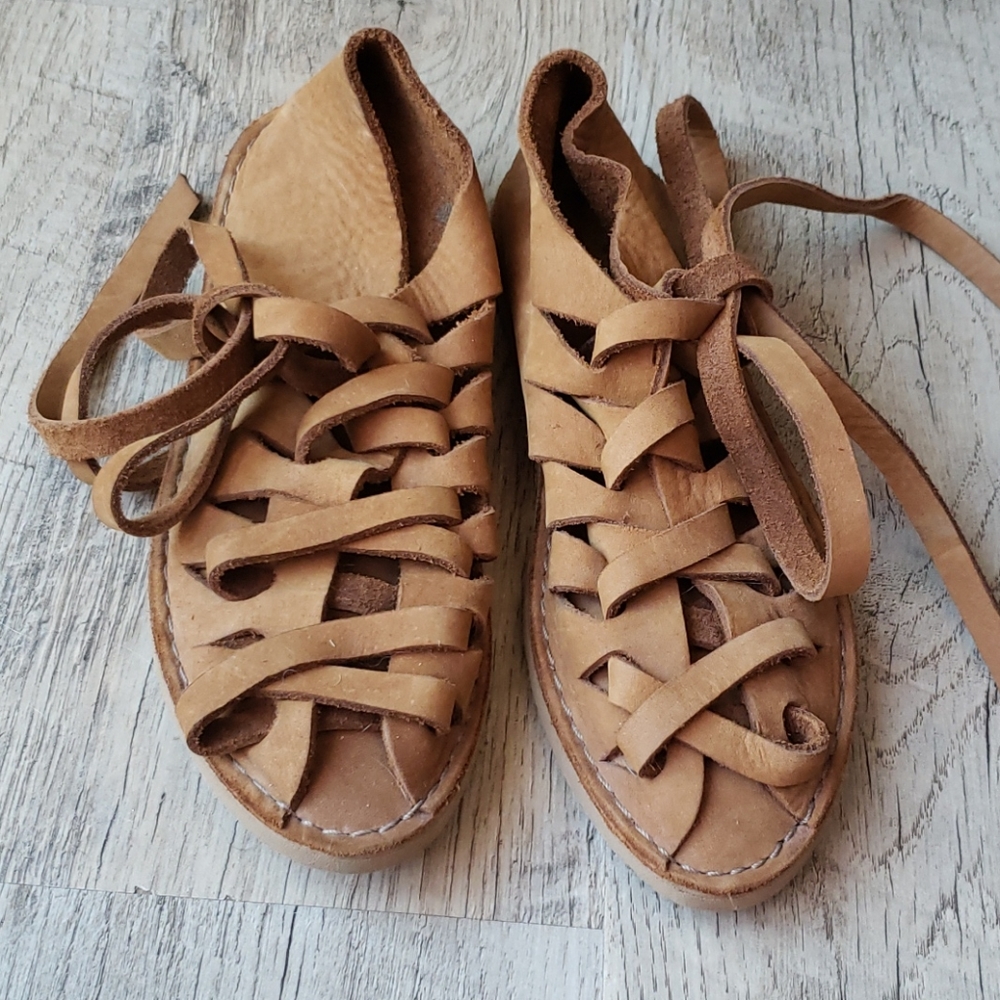 Wild Soles Leather Tie up shoes